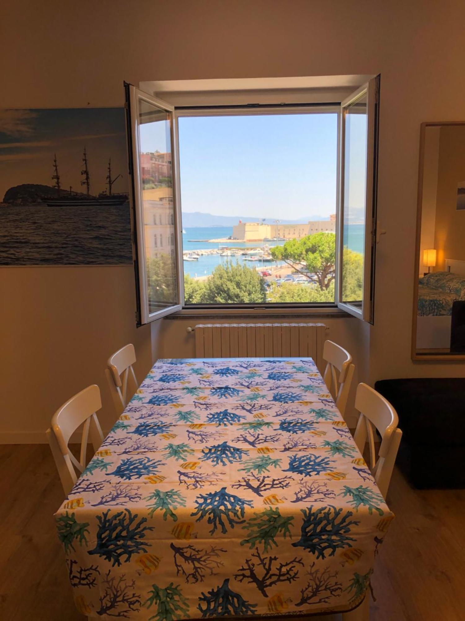 Apartamento La Finestra Sul Mare Gaeta Exterior foto